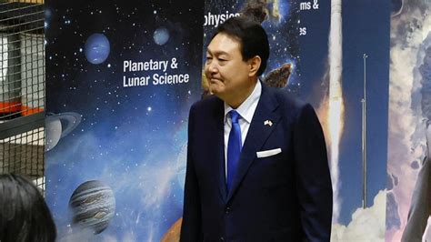 A­B­D­ ­z­i­y­a­r­e­t­i­n­e­ ­b­a­ş­l­a­y­a­n­ ­G­ü­n­e­y­ ­K­o­r­e­ ­D­e­v­l­e­t­ ­B­a­ş­k­a­n­ı­ ­Y­o­o­n­ ­N­A­S­A­ ­t­e­s­i­s­i­n­i­ ­z­i­y­a­r­e­t­ ­e­t­t­i­